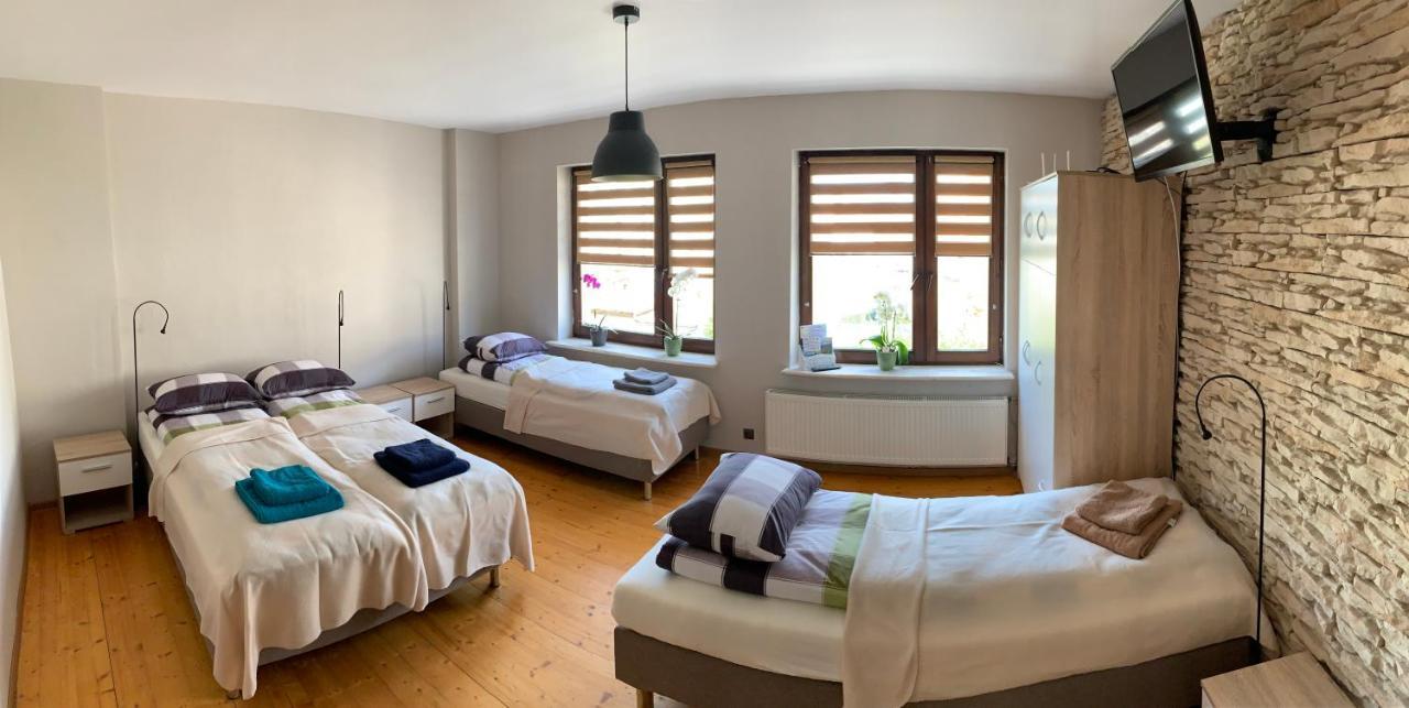 Po Drodze Lägenhet Stronie Śląskie Exteriör bild
